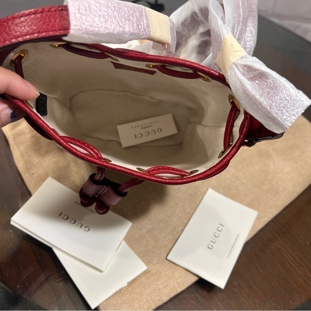 GUCCI X DORAEMON Mini Vintage GG Supreme Monogram Bucket Bag Beige Cherry NWT - Picture 11 of 16